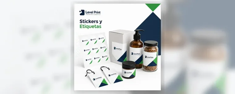 Stickers personalizados, etiquetas adhesivas y etiquetas colgantes impresas por Level Print